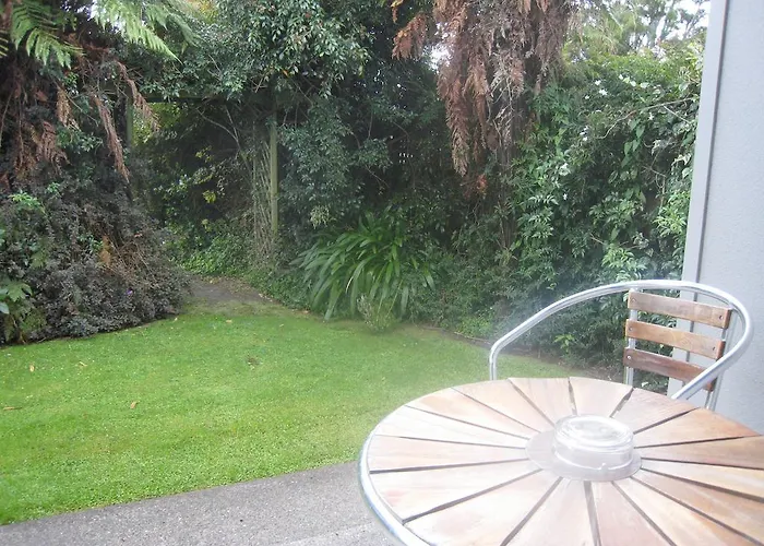 Buller Court On Palmerston