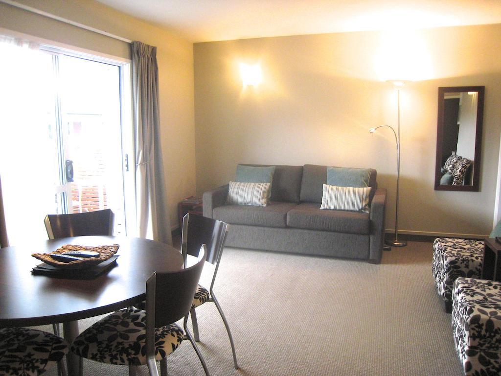 Motel Buller Court On Palmerston
